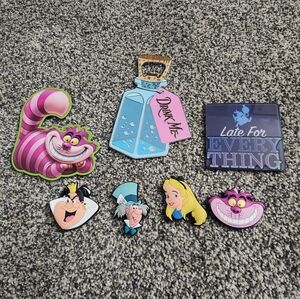 Disney Alice in Wonderland Magnet Set